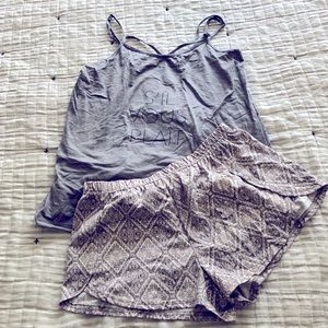 Pajama set *MUST GO*